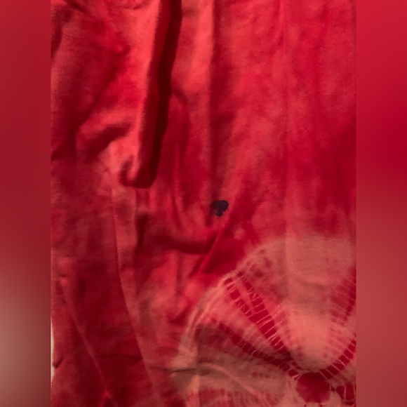 Arizona Jean Company Girl’s Red Tie Dye Capris - Size M (10-12) - Picture 3 of 4